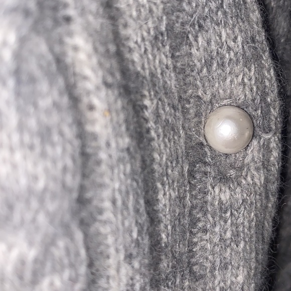 VERONICA JONES | 1960’S SWEATER - Picture 4 of 10